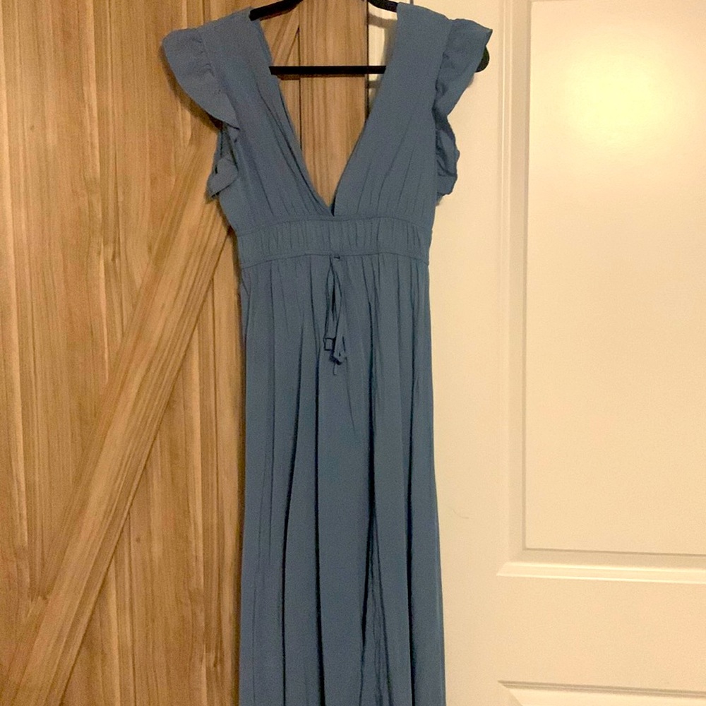 Flowy blue full length dress